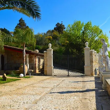 Villa Dependence Desiree *